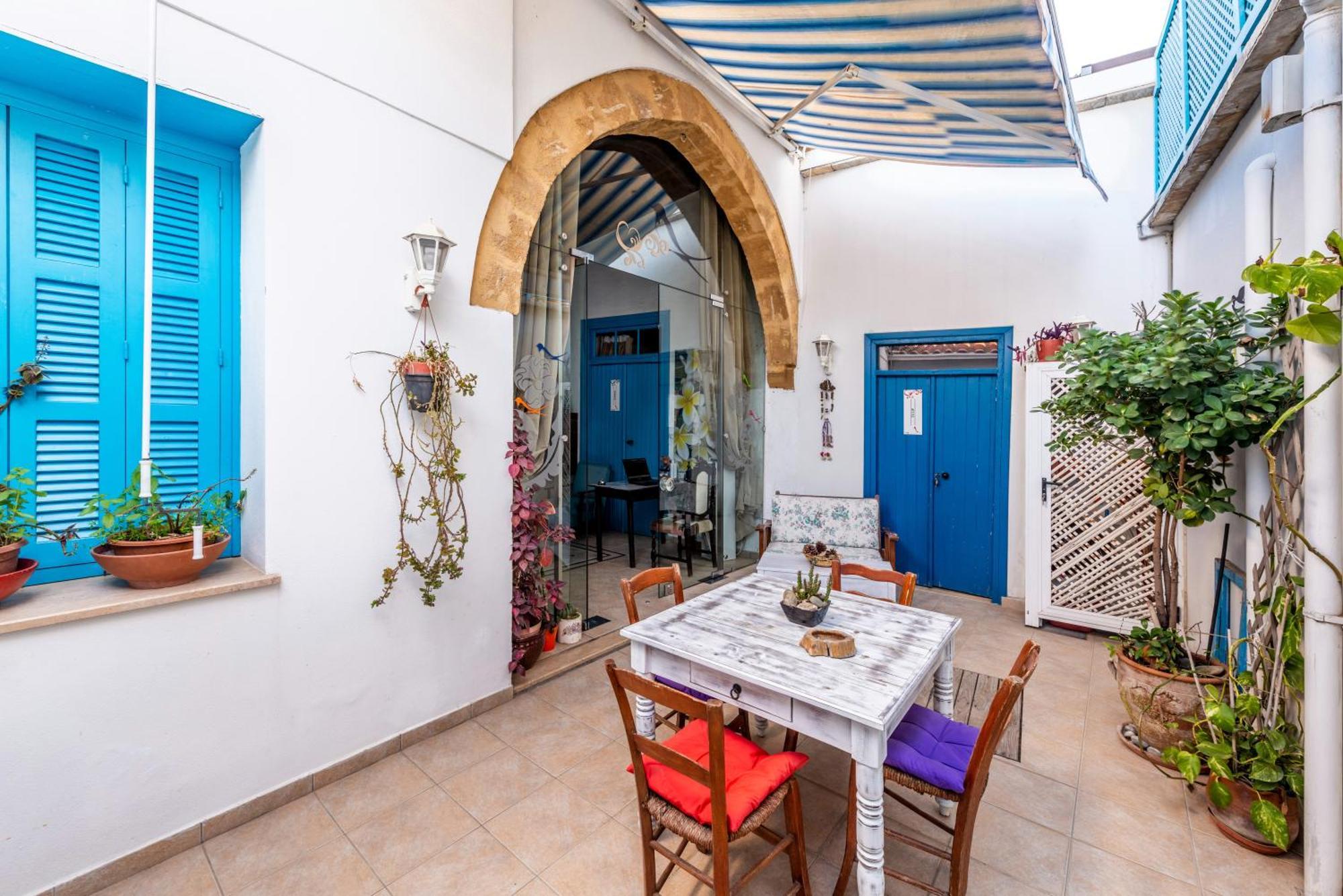 Cypriot Swallow Boutique Hotel Никозия Екстериор снимка